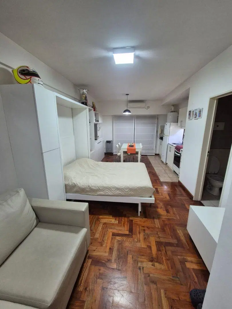 Departamento monoambiente. | Belgrano al 300 5