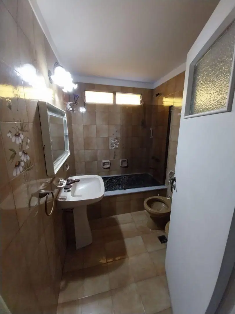 Casa 3 ambientes. | Acha al 400 5
