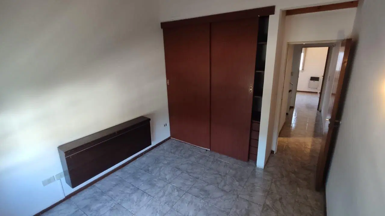 Triplex Alquiler 4 amb Patio Cochera Ramos Mejia 5