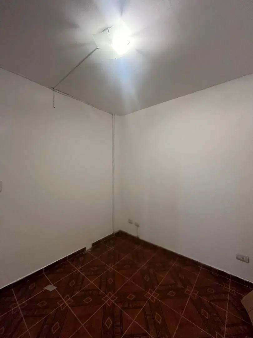 Depto 3 amb al frente en planta baja con terraza propia- Ciudadela- $670.000 3