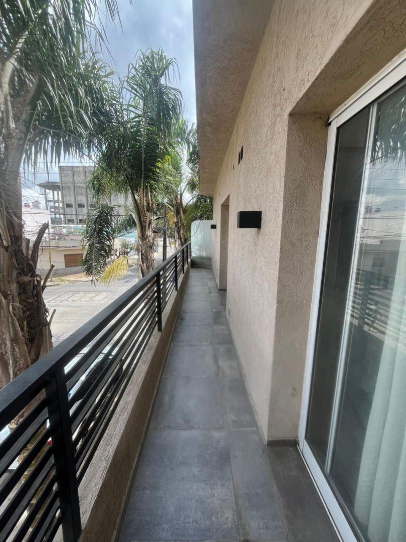 Foto de depto 2 amb al frente con balcon- muy luminoso- $490.000, imagen 4