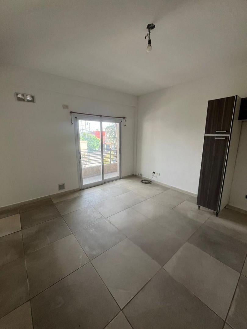 Foto de depto 2 amb al frente con balcon- muy luminoso- $490.000, imagen 5