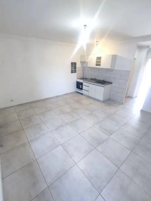 Foto de Departamento Nuevo Balcon 2 Amb Frente Venta Ramos Mejia, imagen 1