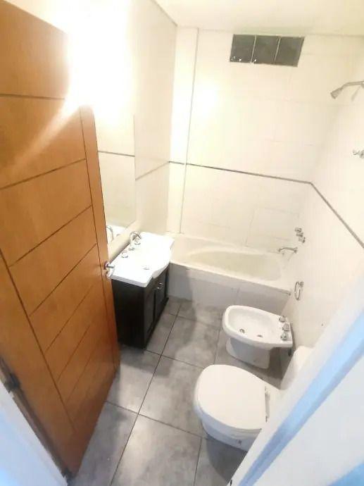 Foto de Departamento Nuevo Balcon 2 Amb Frente Venta Ramos Mejia, imagen 3