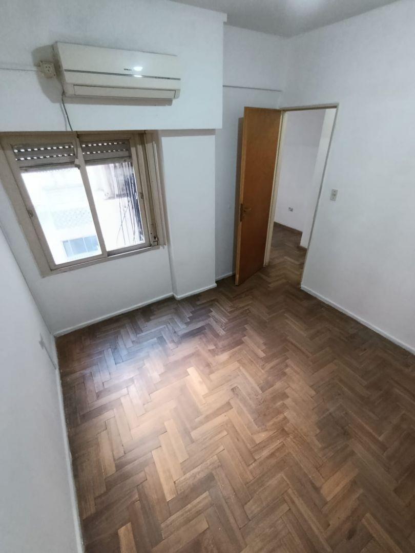 Foto de Departamento 2 amb centrico Alquiler Ramos Mejia, imagen 4