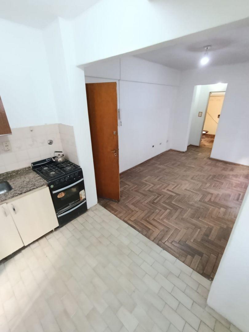 Foto de Departamento 2 amb centrico Alquiler Ramos Mejia, imagen 4