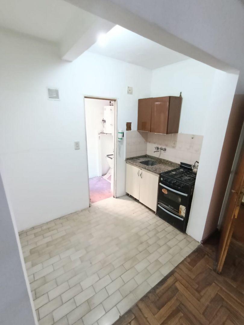 Foto de Departamento 2 amb centrico Alquiler Ramos Mejia, imagen 2