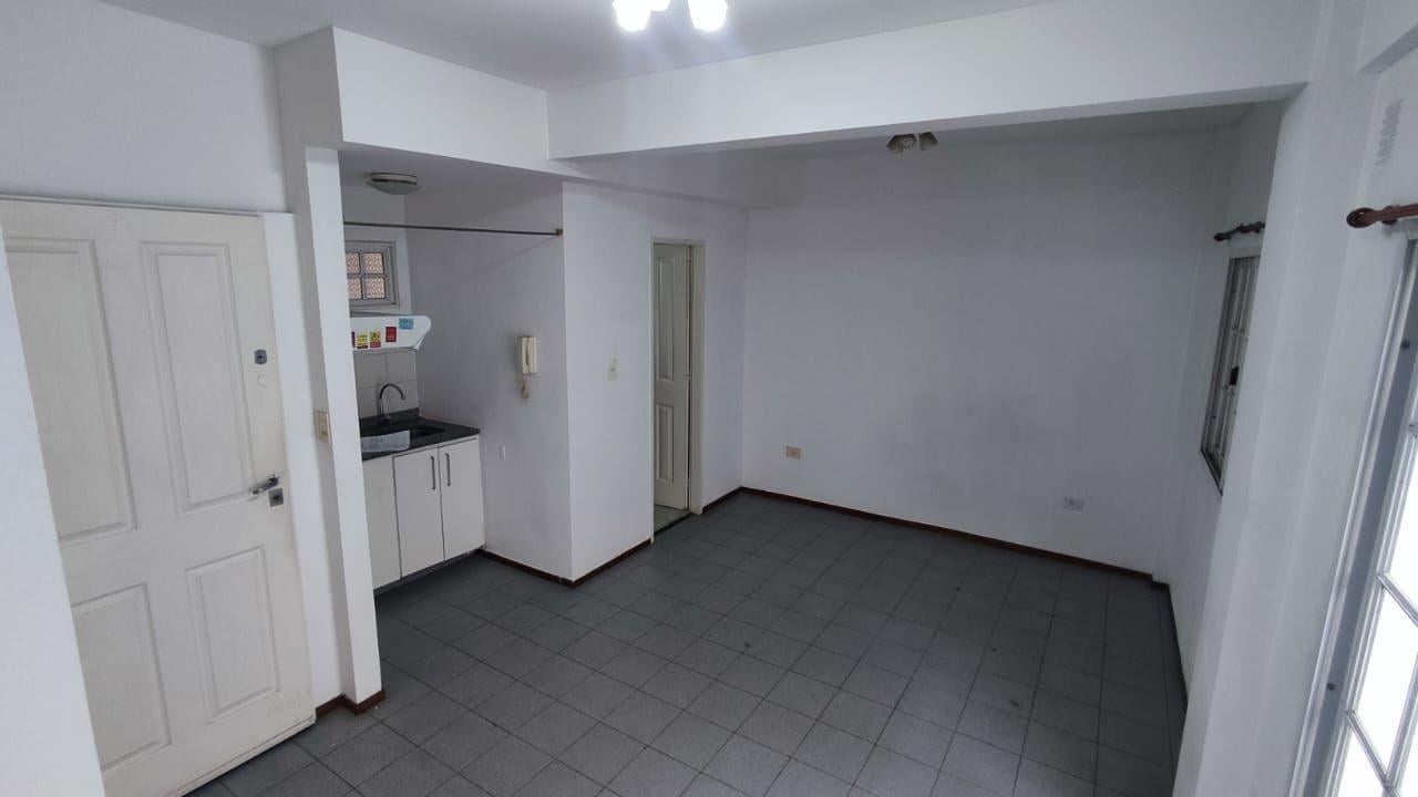 Foto de Departamento 1 amb Centrico Alquiler Ramos Mejia, imagen 4