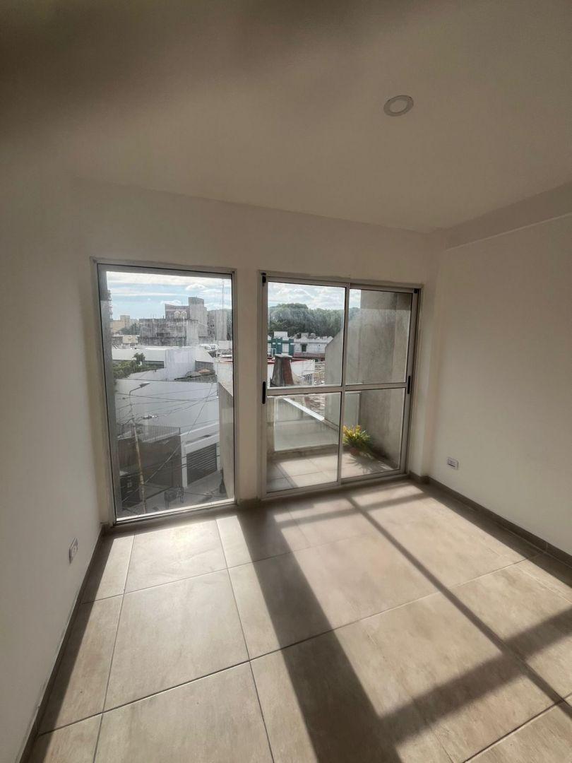 Foto de Departamento 2 ambientes Frente Balcon Alquiler Haedo, imagen 5