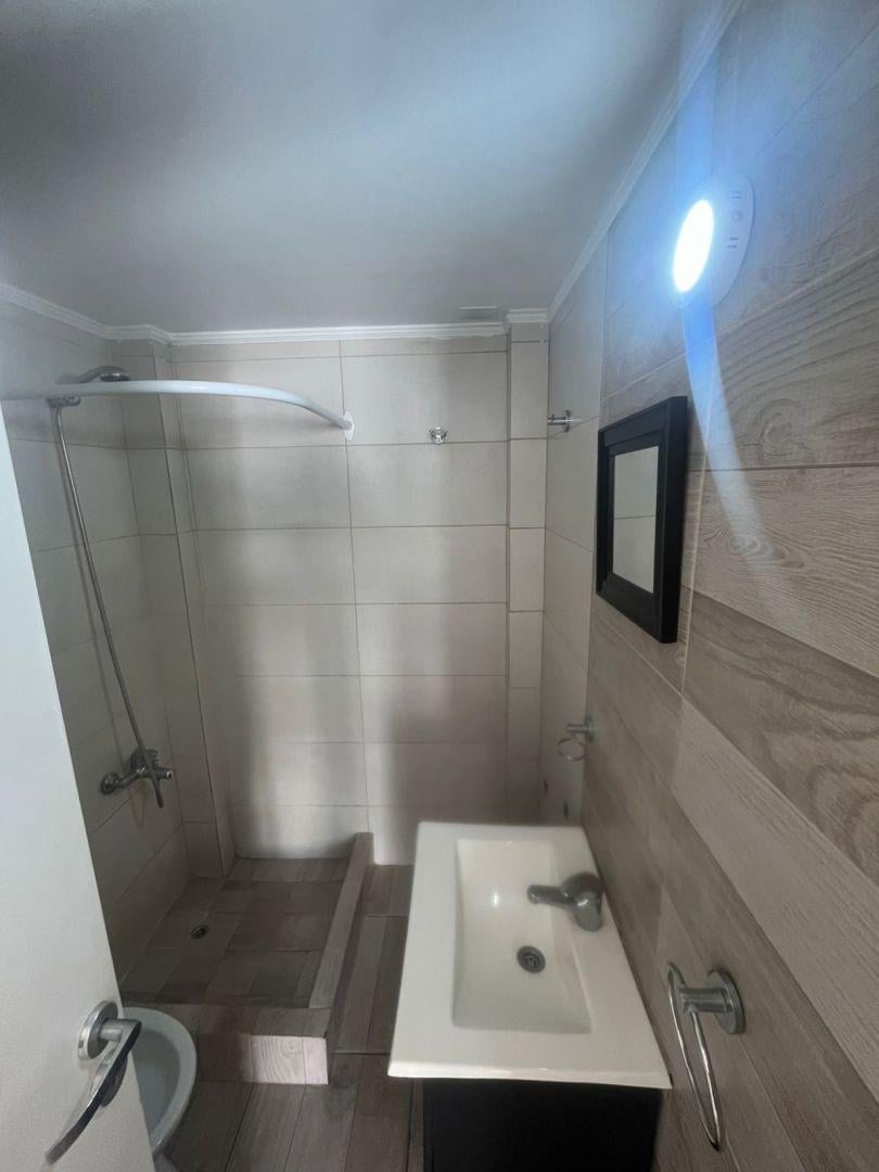 Foto de Departamento 2 ambientes Frente Balcon Alquiler Haedo, imagen 1