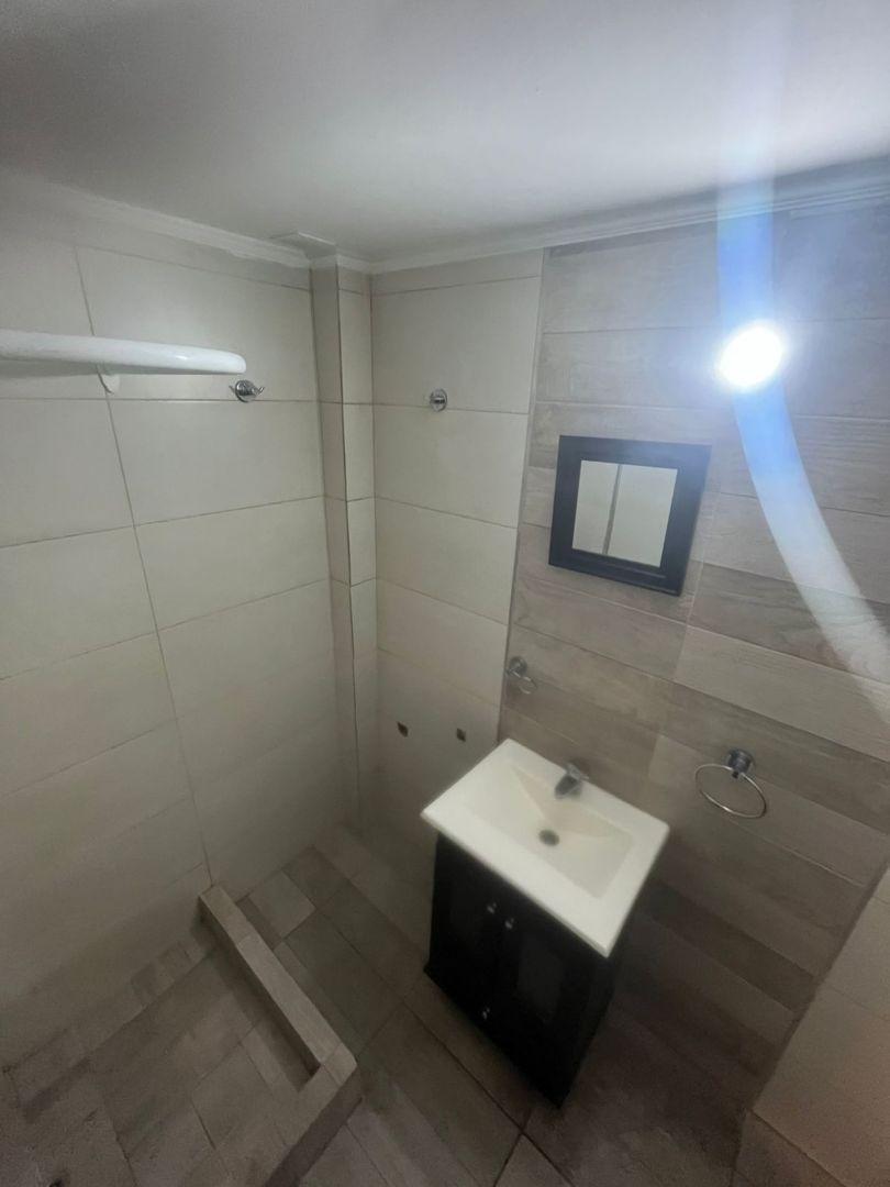 Foto de Departamento 2 ambientes Frente Balcon Alquiler Haedo, imagen 4