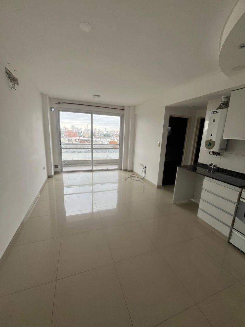 Foto de depto 2 amb al frente con balcon- pileta y parrilla $560.000, imagen 1