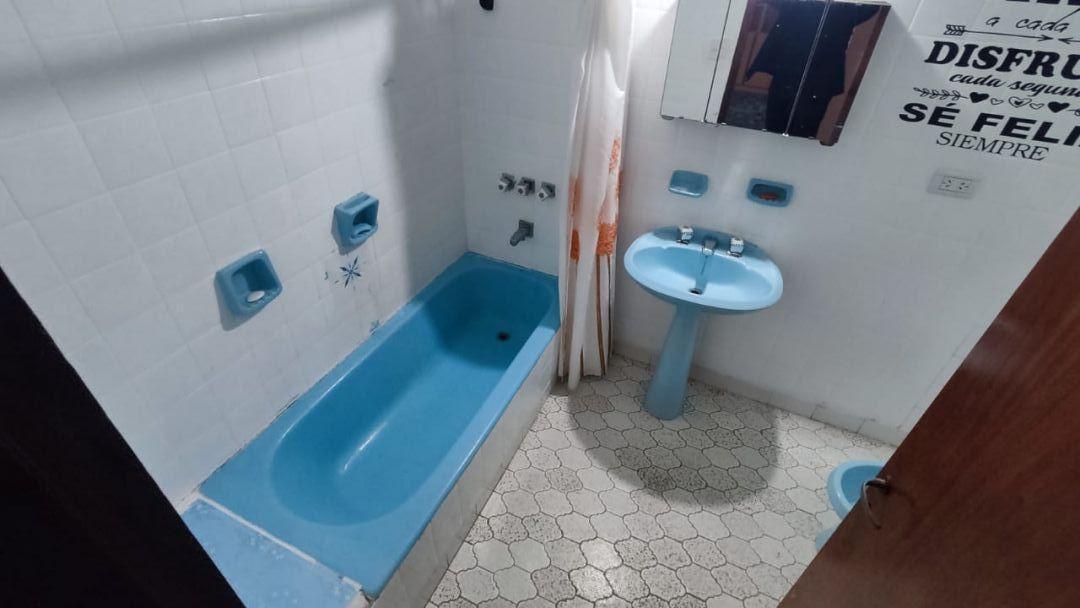 Foto de Casa 3 ambientes patio P BAja Alquiler Ramos Mejia, imagen 5