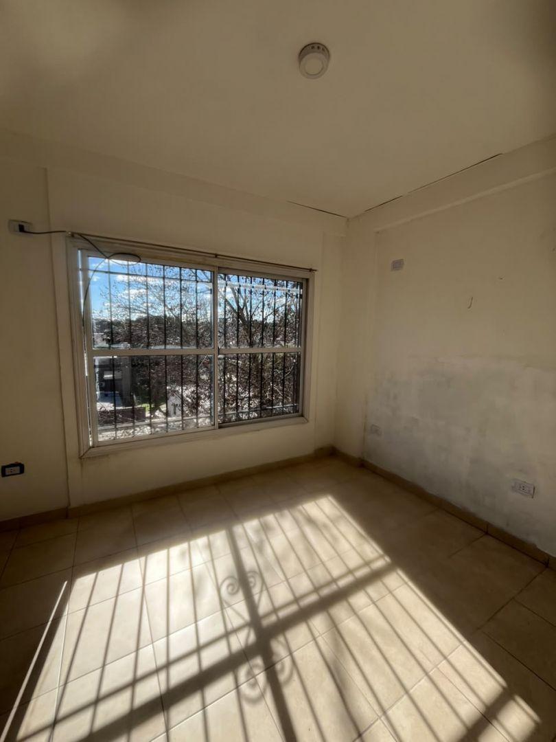 Foto de Departamento 2 amb frente Alquiler Ramos/V Sarmiento, imagen 4