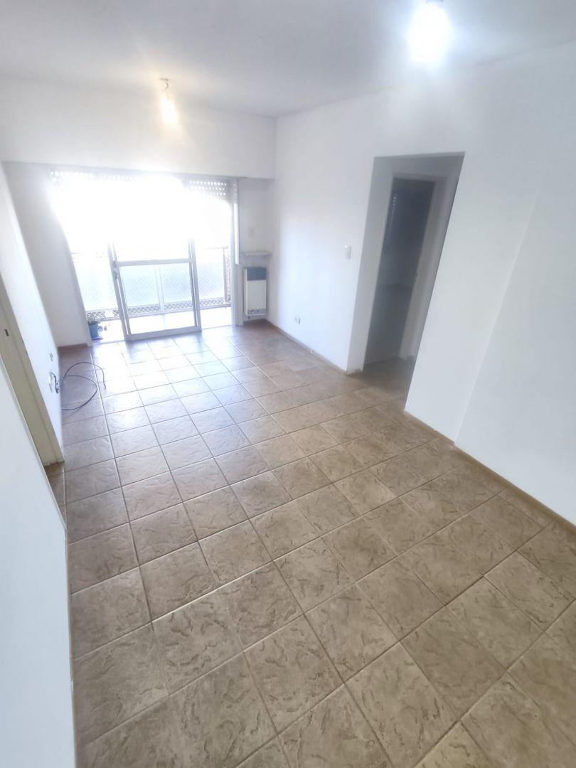 Foto de Departamento 2 ambientes centrico Alquiler Ramos Mejia, imagen 2