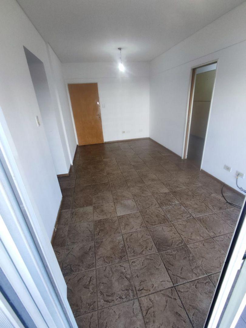 Foto de Departamento 2 ambientes centrico Alquiler Ramos Mejia, imagen 3