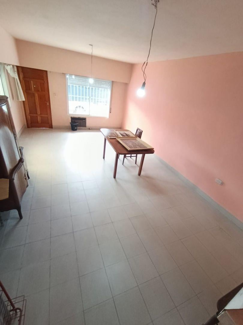 Foto de Casa 4 amb cochera Patio Venta Ramos Mejia, imagen 2