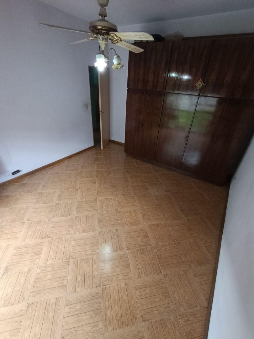 Foto de Casa 4 amb cochera Patio Venta Ramos Mejia, imagen 3