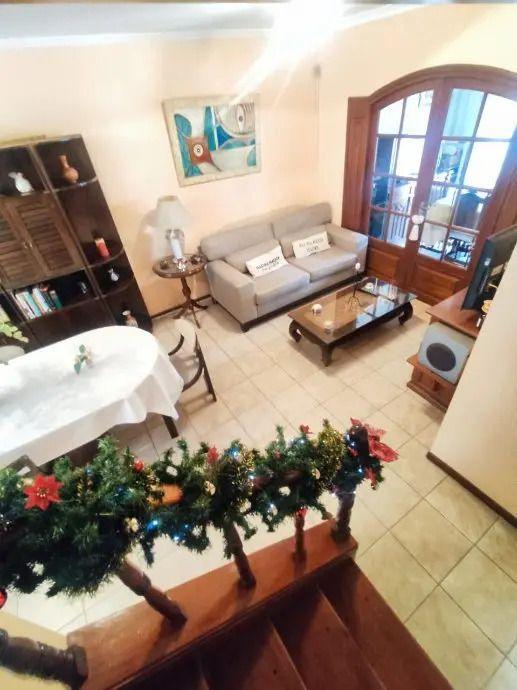 Foto de Casa 4 amb Cochera Patio Terraza Centrico Venta Ramos Mejia, imagen 3