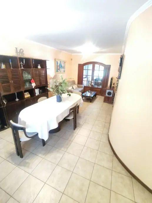 Foto de Casa 4 amb Cochera Patio Terraza Centrico Venta Ramos Mejia, imagen 1
