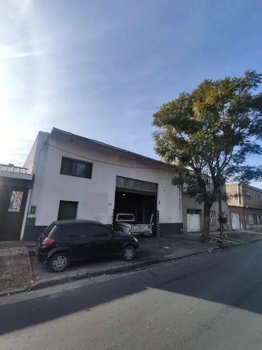 Foto de Galpón/Deposito Todo Cubierto Venta - Ramos Mejia, imagen 1