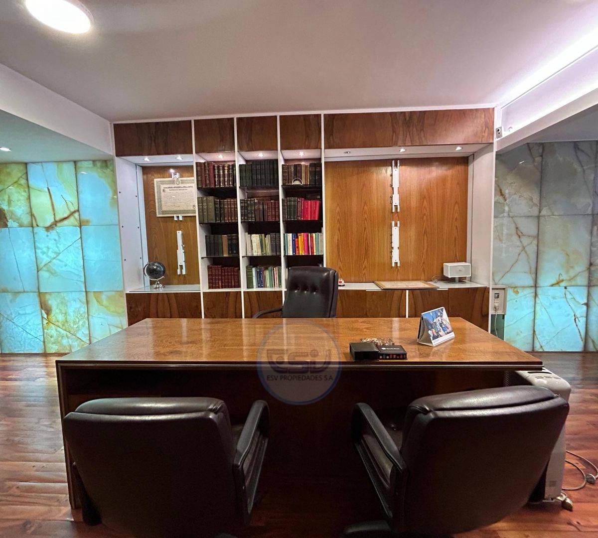 Venta Oficina 180 m² Microcentro 3