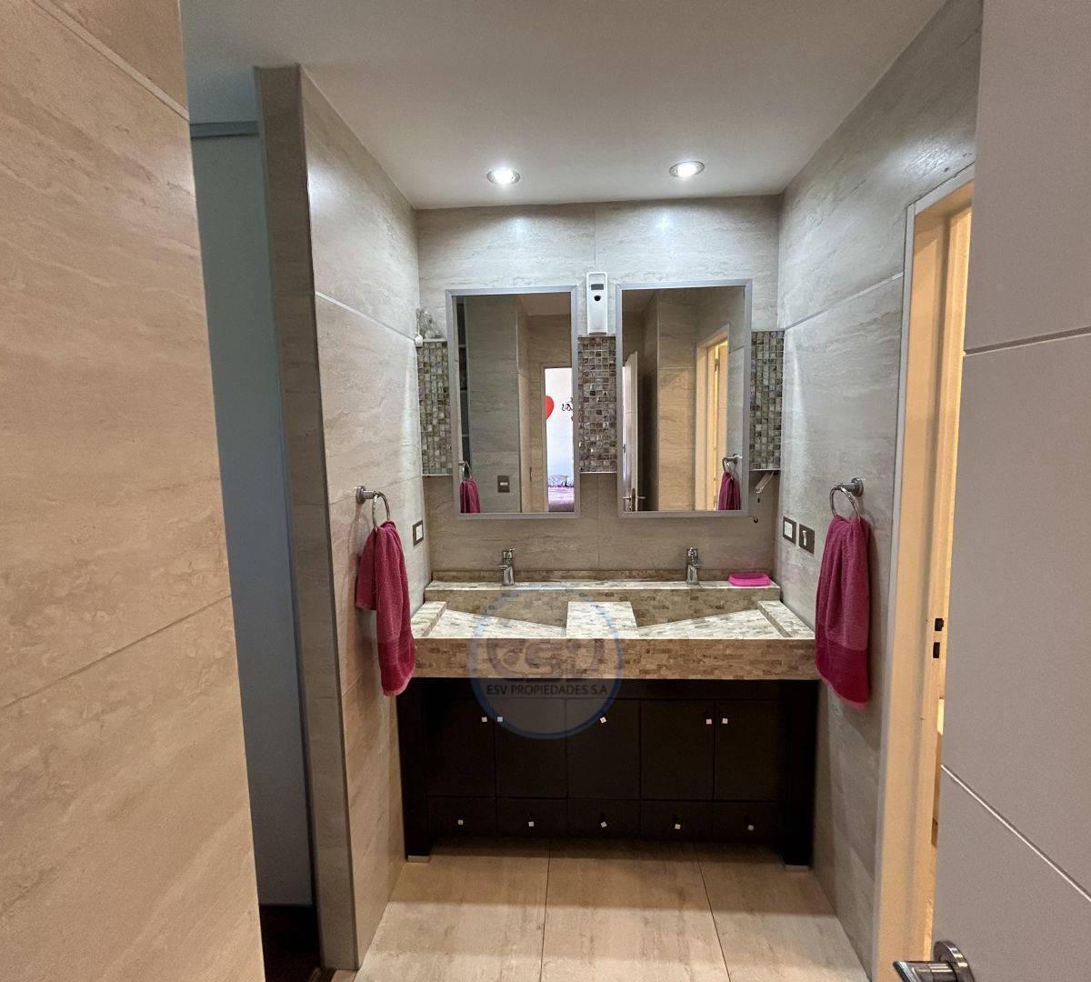 Casa Venta Villa Luro 6 Amb Piscina Parque 1