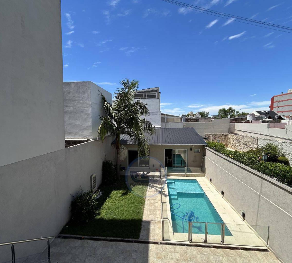 Casa Venta Villa Luro 6 Amb Piscina Parque 5