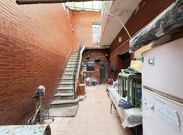 VENTA CASA ALMAGRO A REFACCIONAR 2
