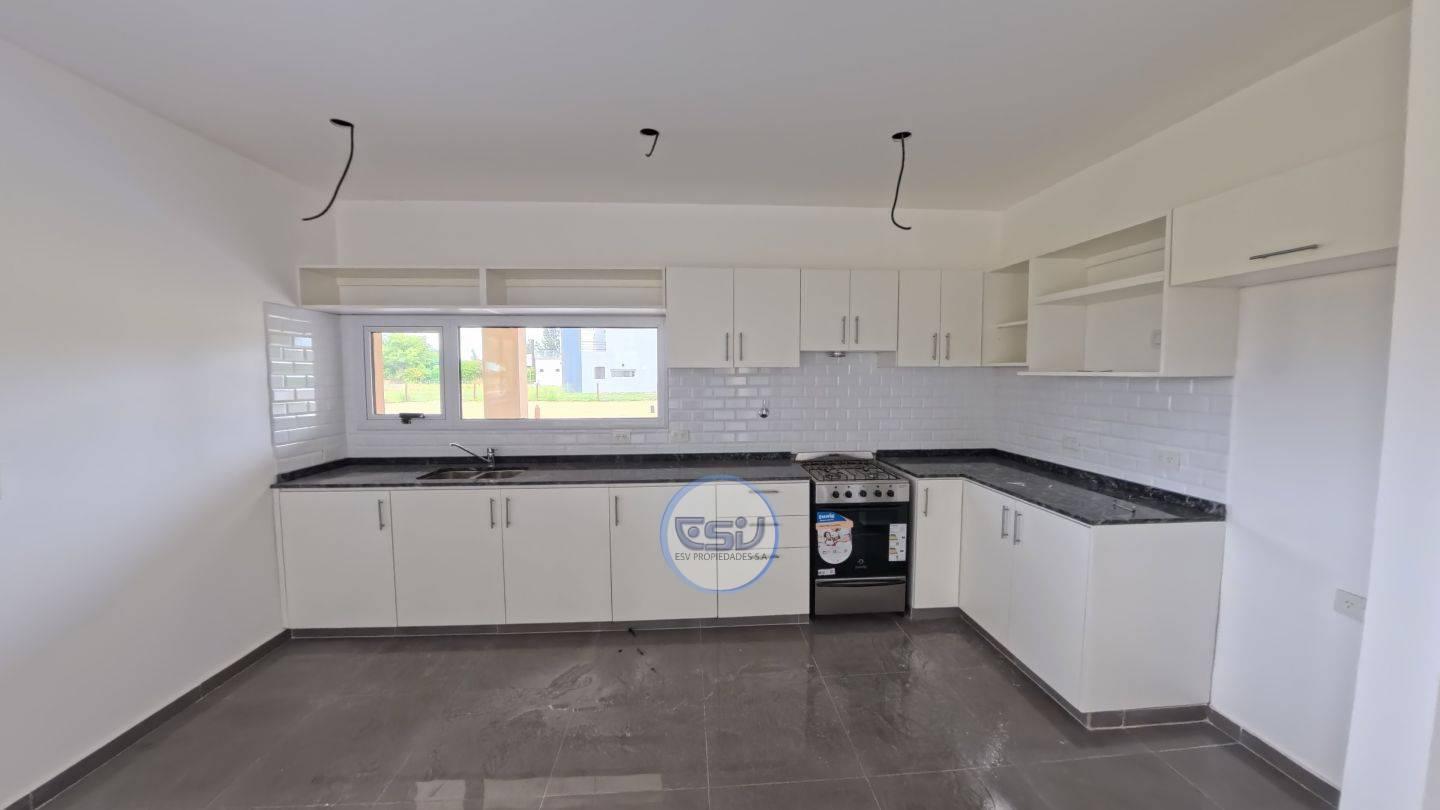 Foto de Venta Casa 4 Amb a Estrenar con Pileta — El Principado, Canning, imagen 3