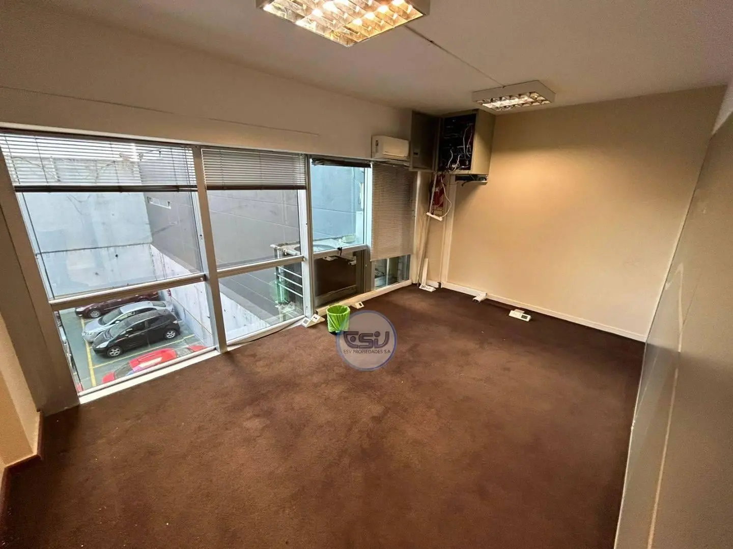 VENTA OFICINA PISO COMPLETO SAN TELMO DE 250 M2 CON COCHERA 4