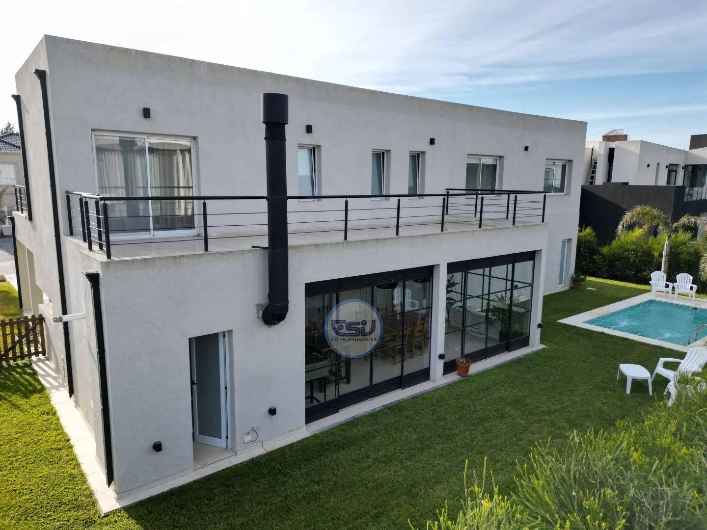 VENTA CASA 5 AMBIENTES  PRINCIPADO CIUDAD NAUTICA 3