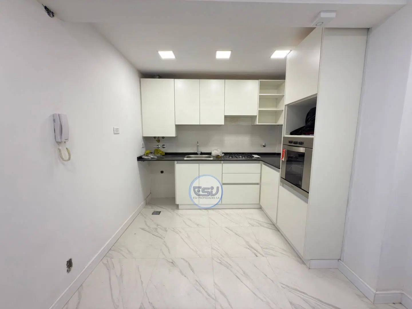 VENTA DEPARTAMENTO 3 AMB + ESCRITORIO CABALLITO 2