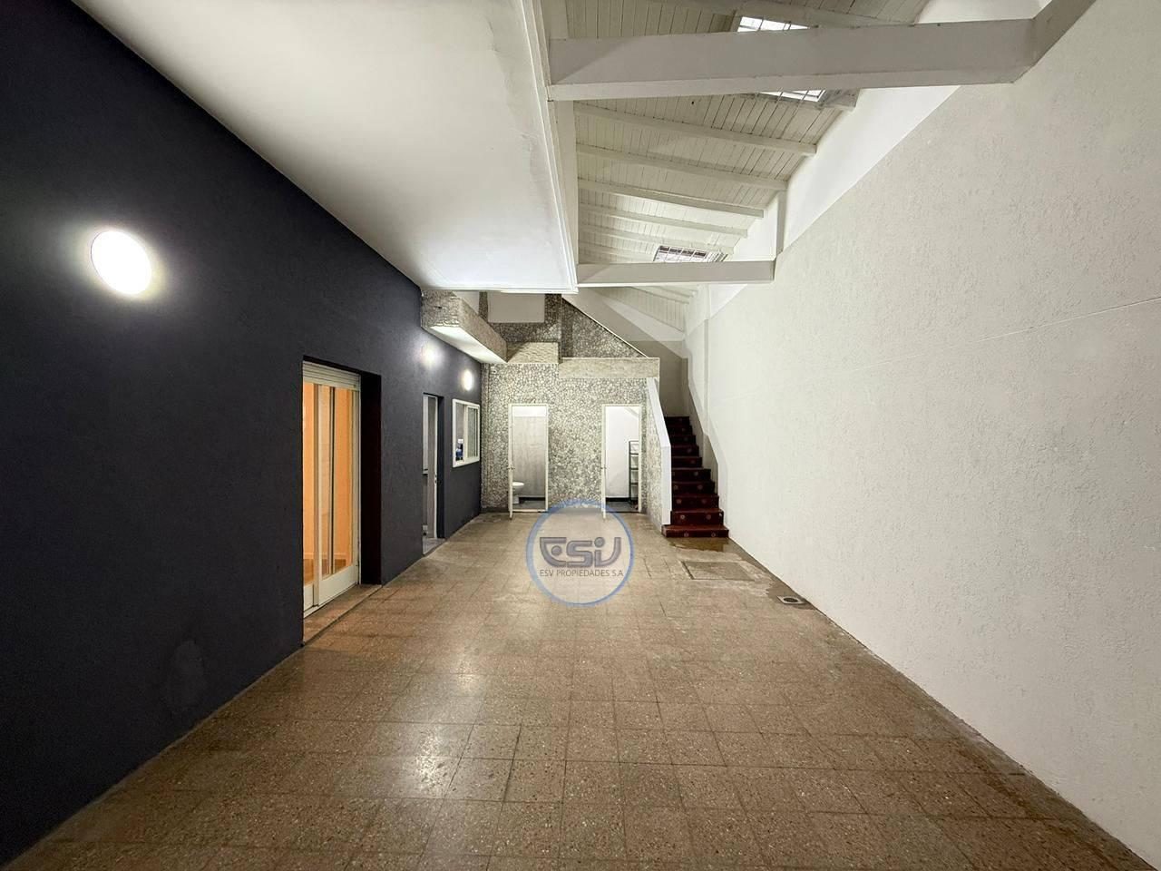 VENTA CASA 3 AMB MONTE CASTRO QUINCHO TERRAZA