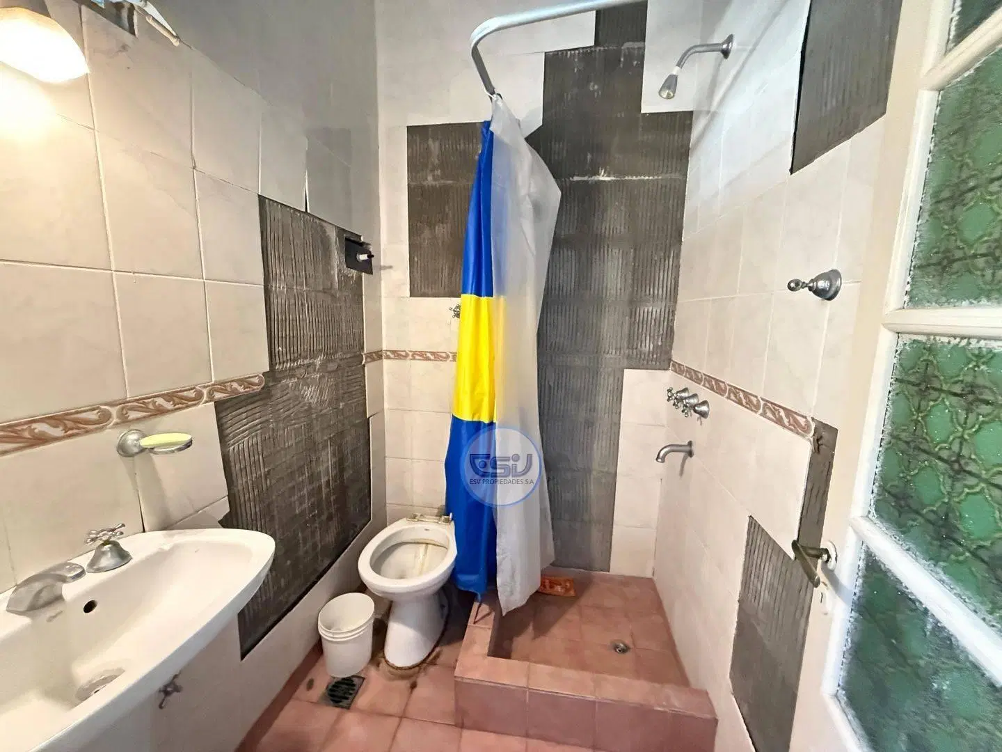 VENTA PH FLORES 4 AMB A REMODELAR 5