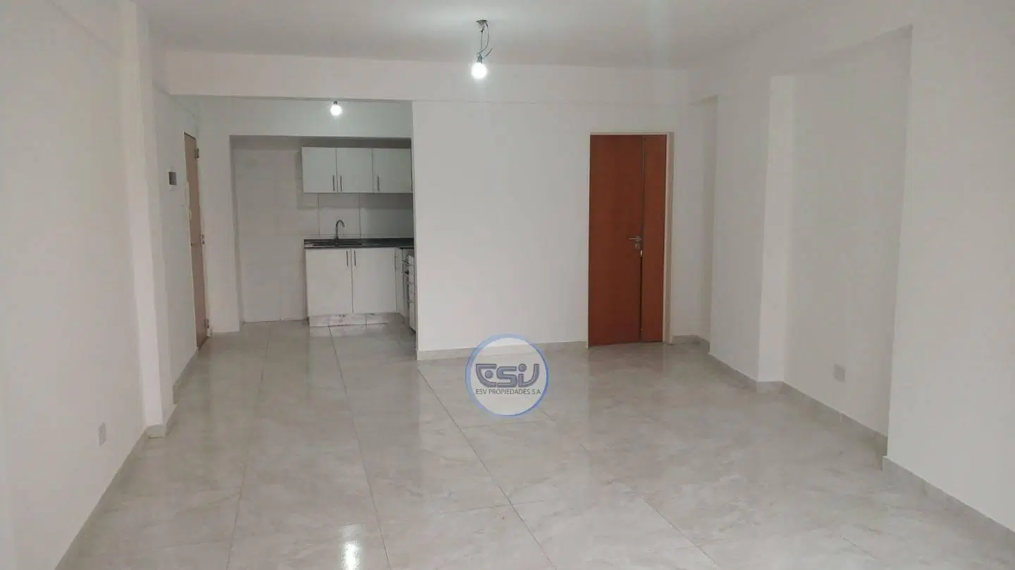 ALQUILER MONOAMBIENTE FLORESTA APTO PROFESIONAL 2