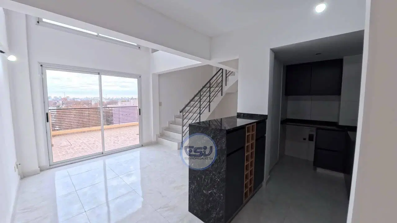 VENTA DEPARTAMENTO 2 AMB FLORESTA COCHERA 2