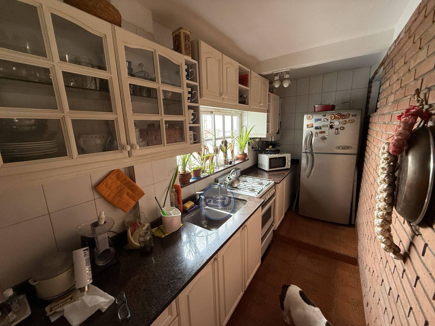 Foto de VENTA 2 AMBIENTES FLORESTA BALCON, imagen 2