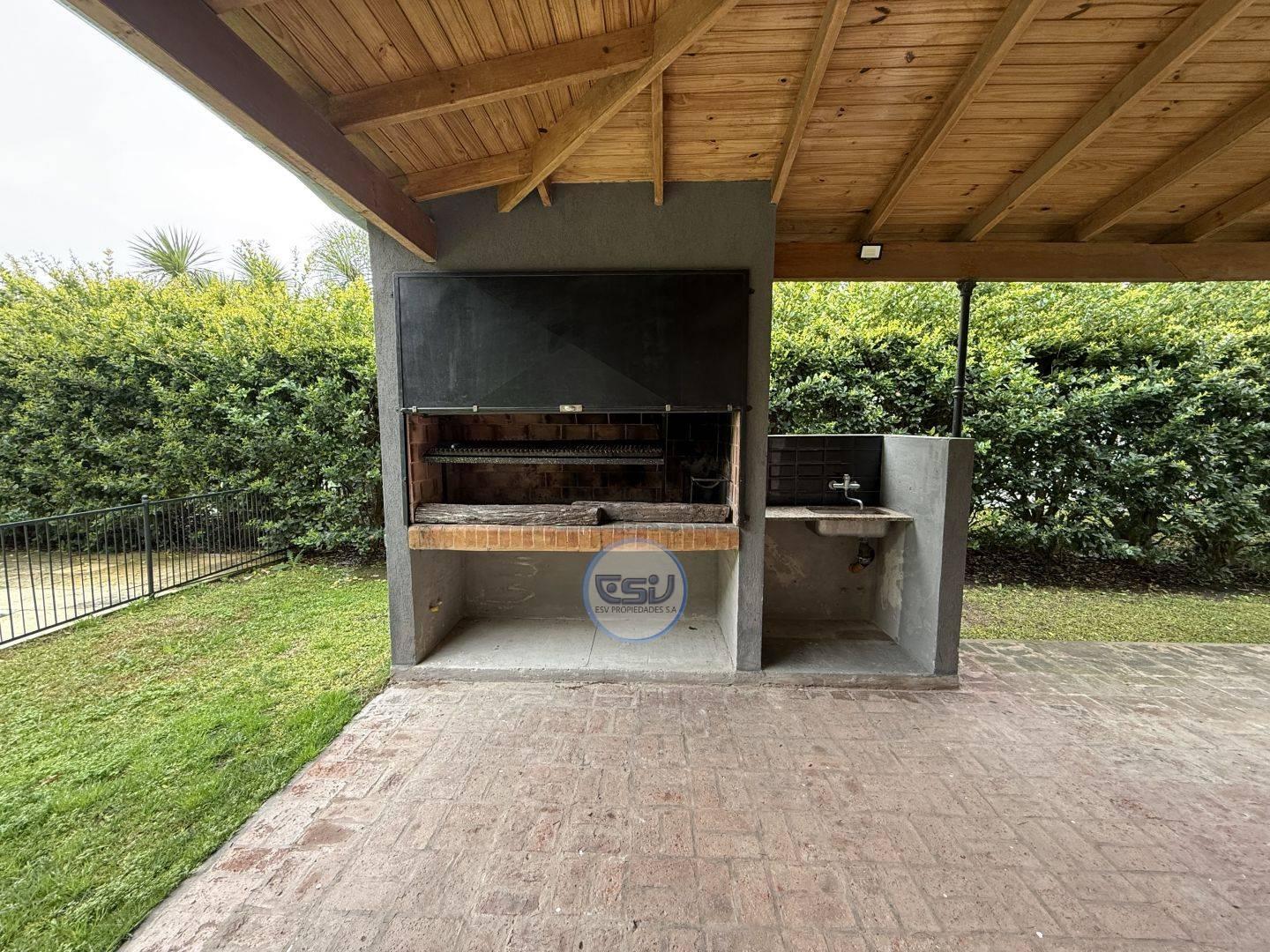 Foto de VENTA CASA EL LAUQUEN CANNING 3 AMB PISCINA, imagen 4