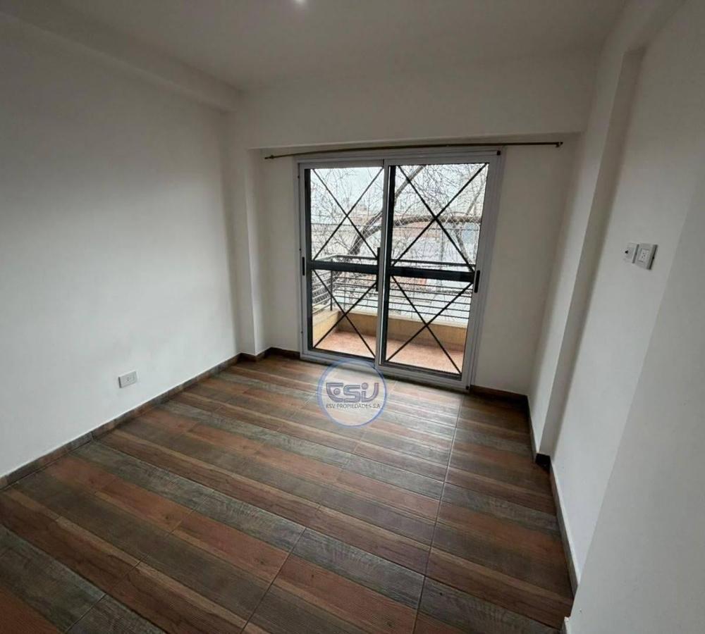Foto de ALQUILER DEPARTAMENTO 2 AMBIENTES FLORESTA, imagen 1