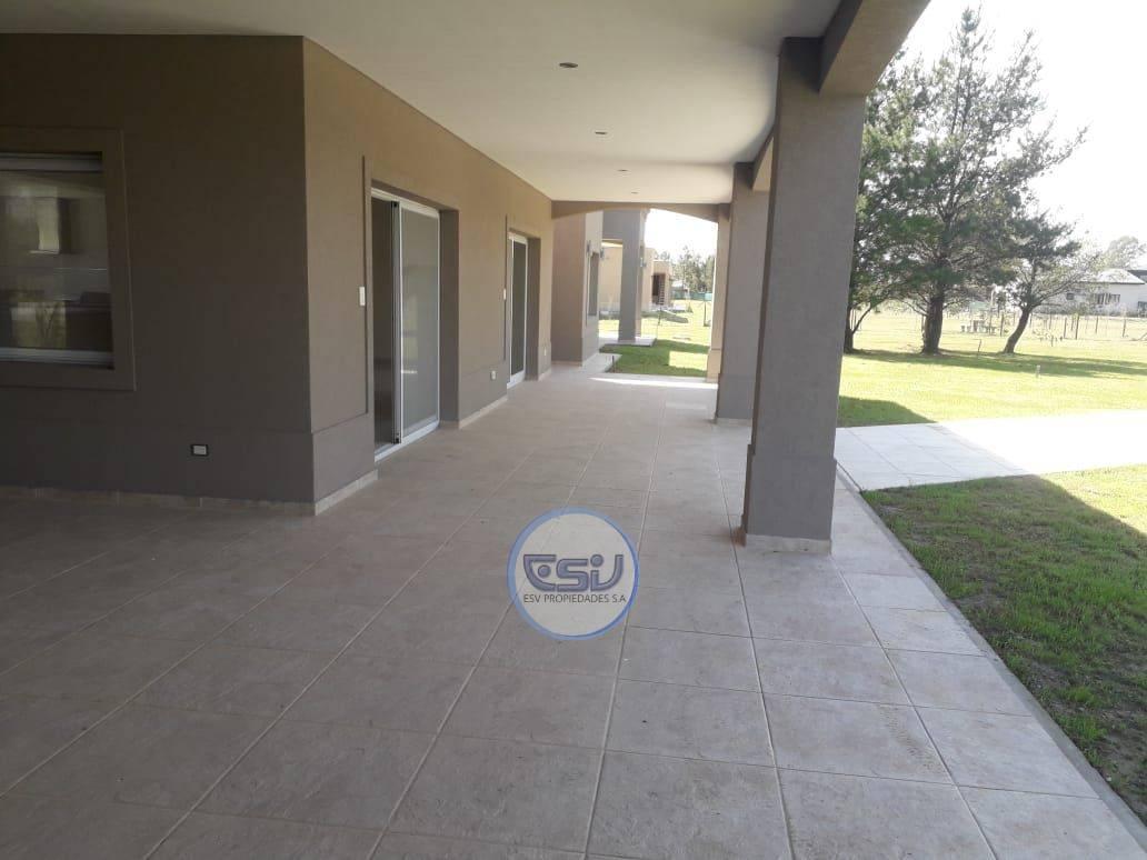 Foto de VENTA CASA 6 AMBIENTES FINCAS DE SAN VICENTE, imagen 2