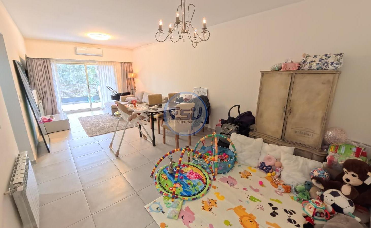 Foto de Venta Departamento de 2 ambientes con balcon con parrilla y terraza, imagen 4