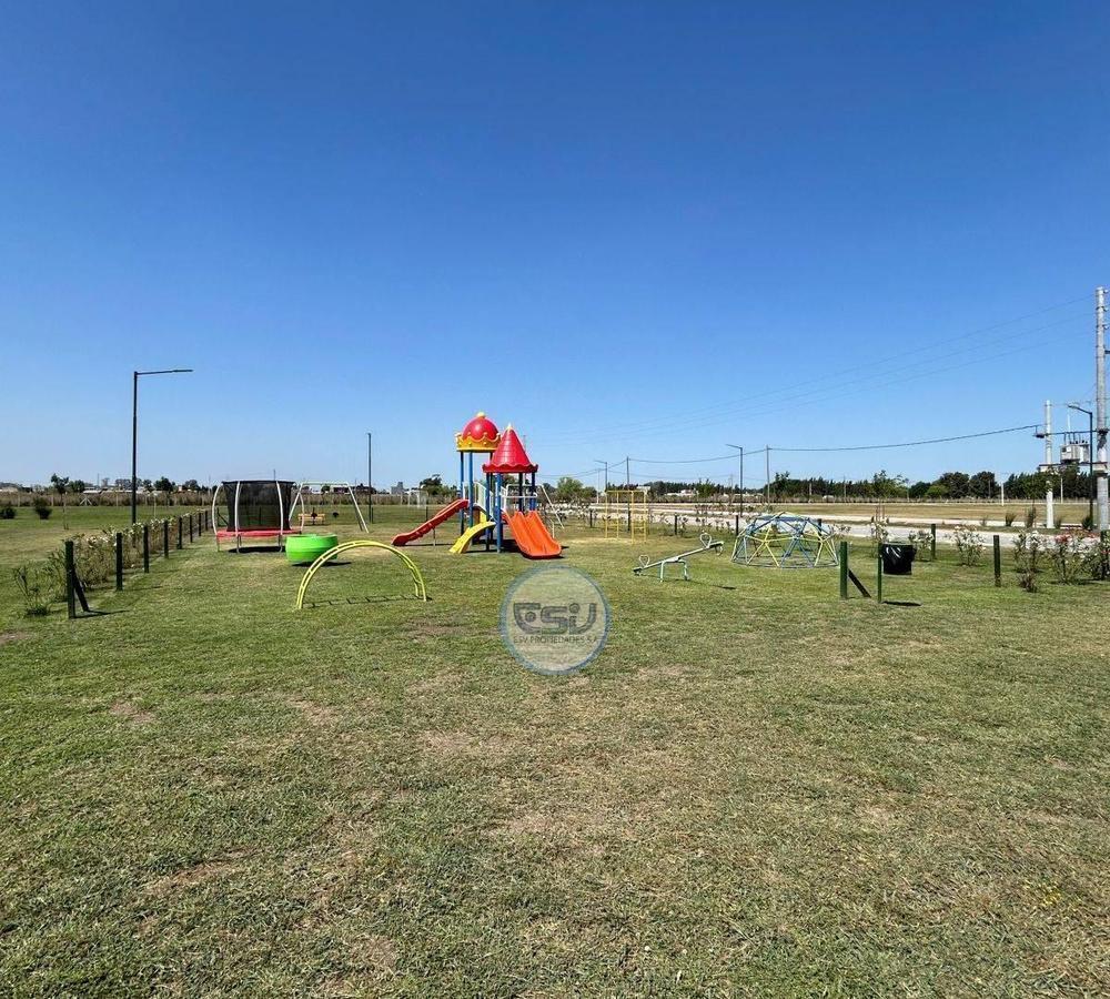 Foto de Venta lote de 788 m2 con posesión inmediata en Fincas Joven, San Vicente, imagen 1