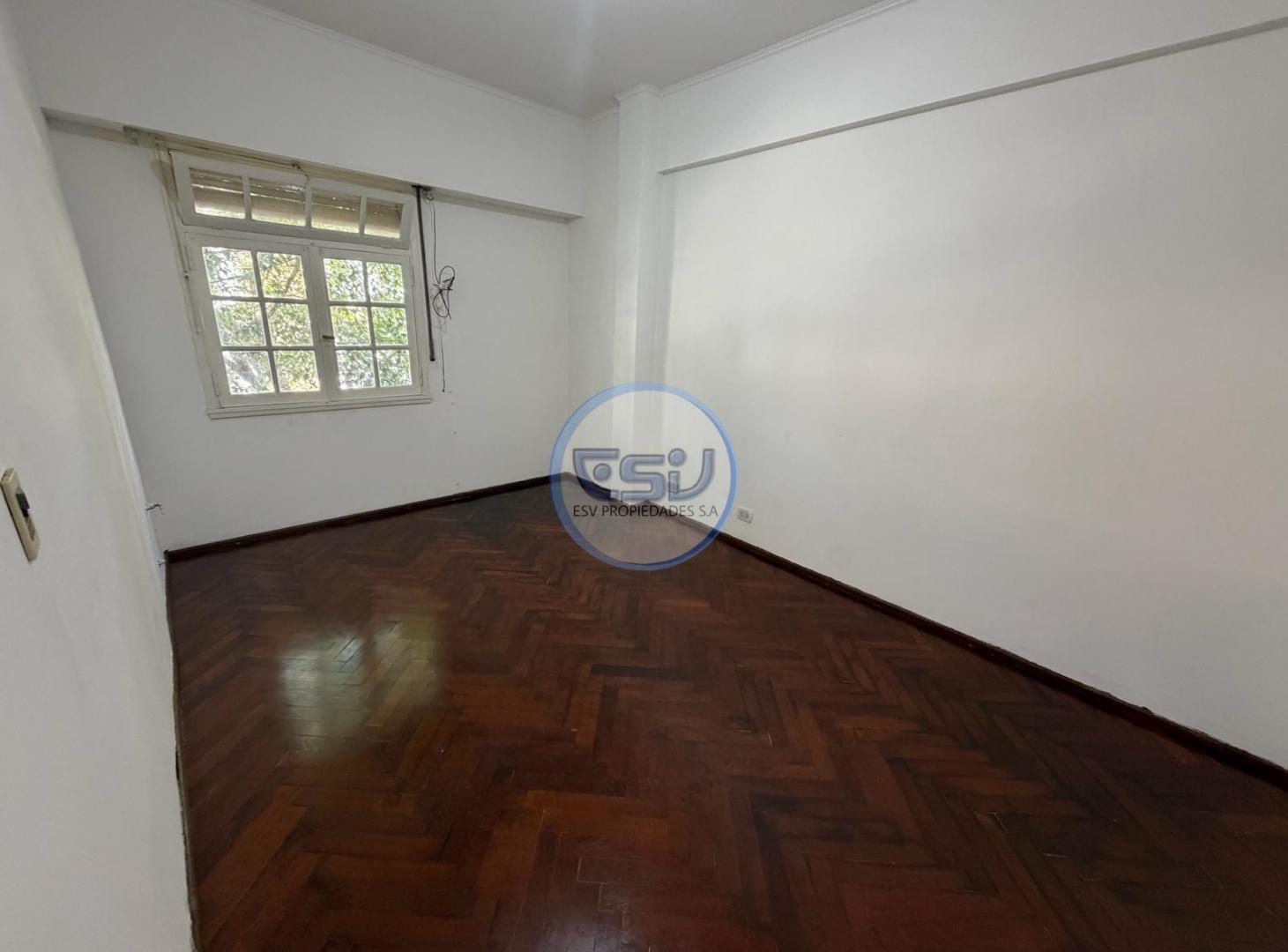 Foto de Venta PH 2 Amb al Frente 42 m² — Caballito, CABA, imagen 2