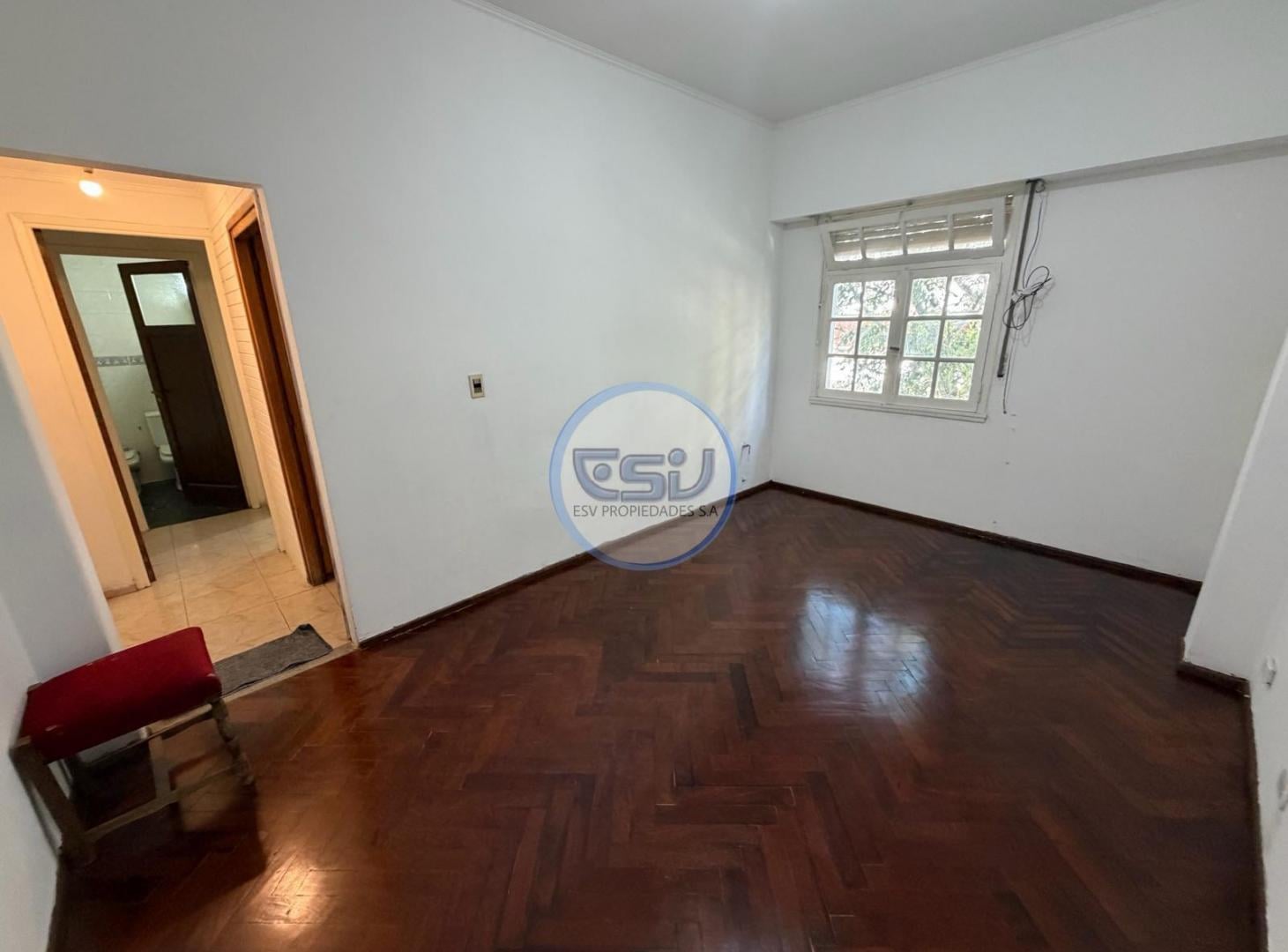 Foto de Venta PH 2 Amb al Frente 42 m² — Caballito, CABA, imagen 1