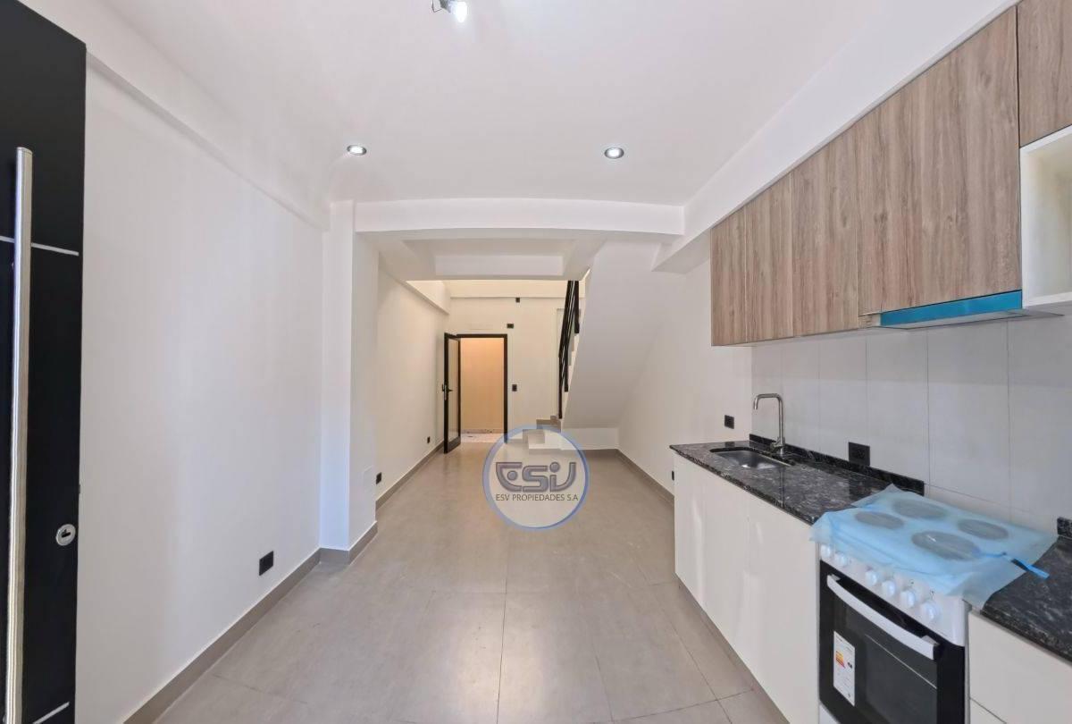 Foto de Venta Ph a estrenar-entrada independiente-sin expensas Villa Luro., imagen 2