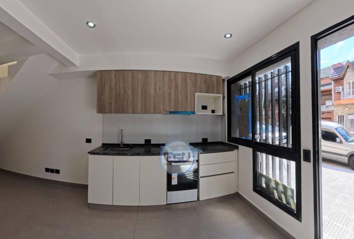 Foto de Venta Ph a estrenar-entrada independiente-sin expensas Villa Luro., imagen 4