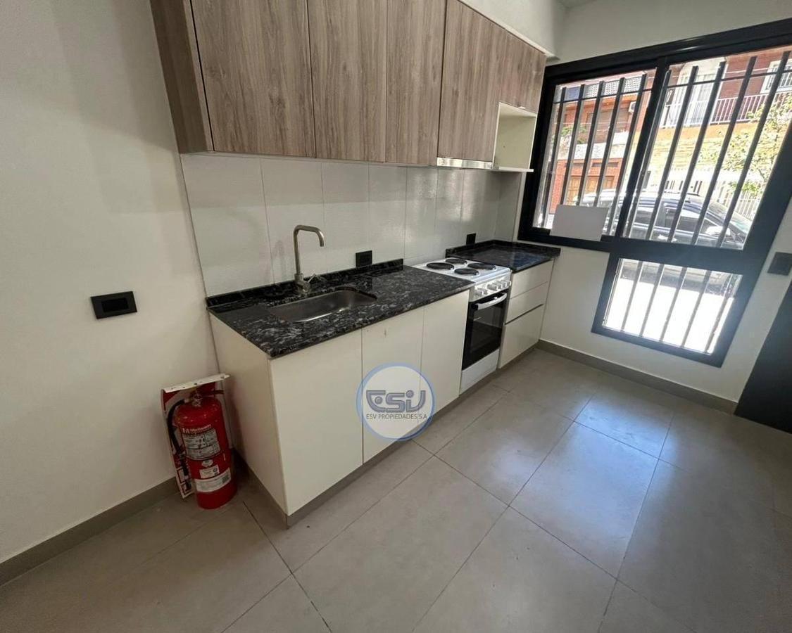 Foto de Venta Ph a estrenar-entrada independiente-sin expensas Villa Luro., imagen 5