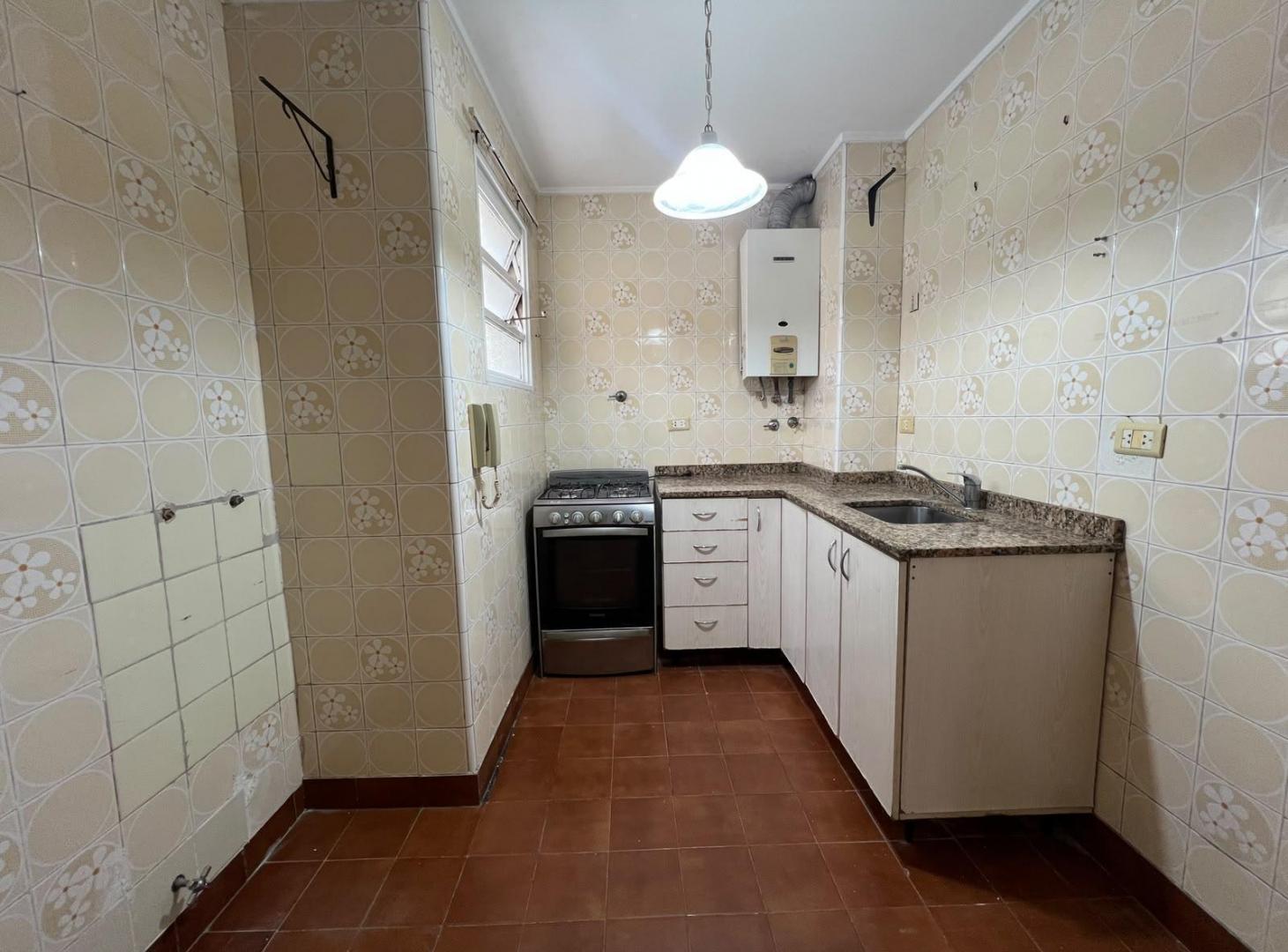Foto de Alquiler Departamento 2 ambientes con excelente ubicacion, imagen 2