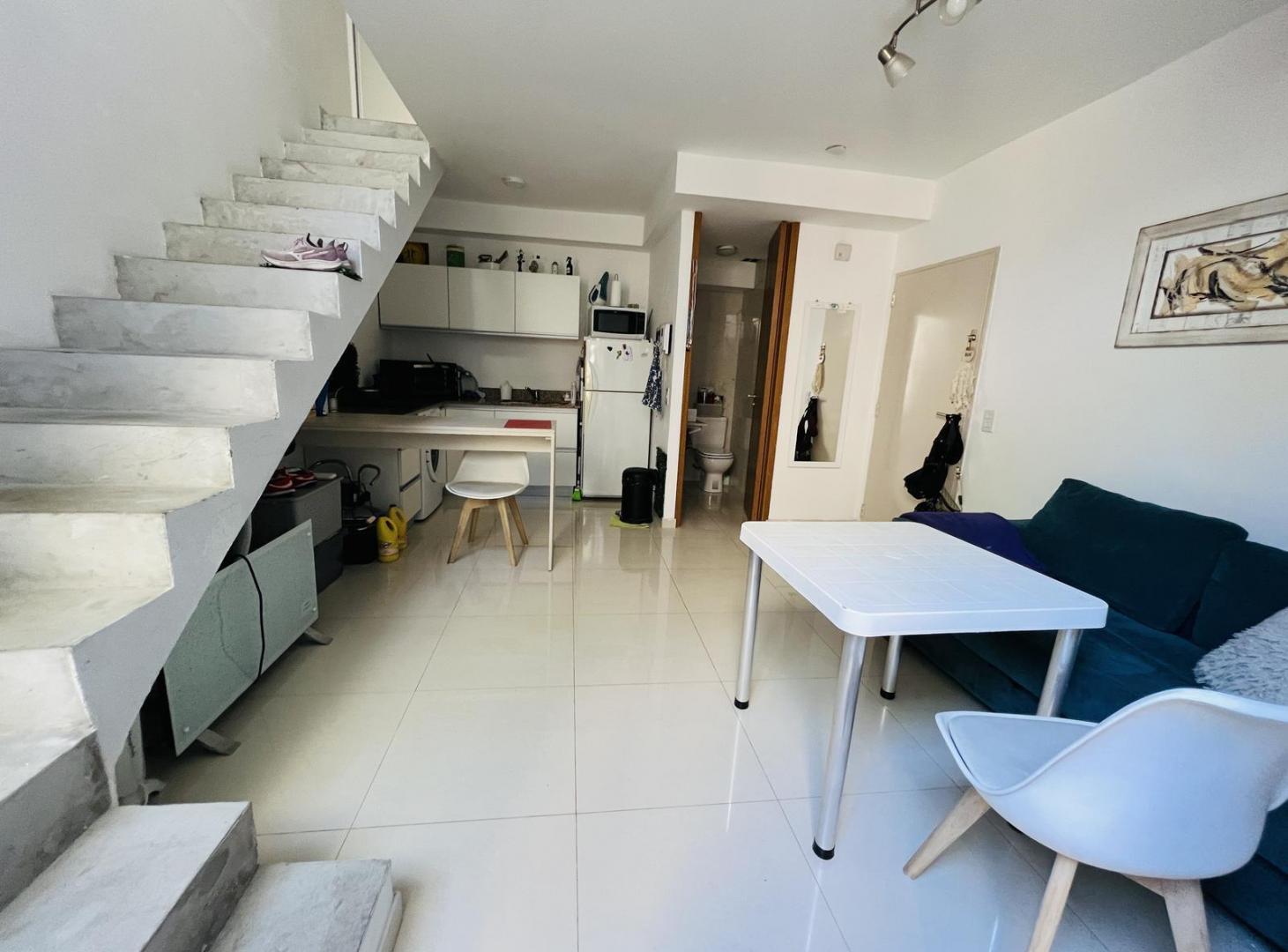 Foto de Venta Departamento 2 ambientes con patio y parrilla propia, imagen 3